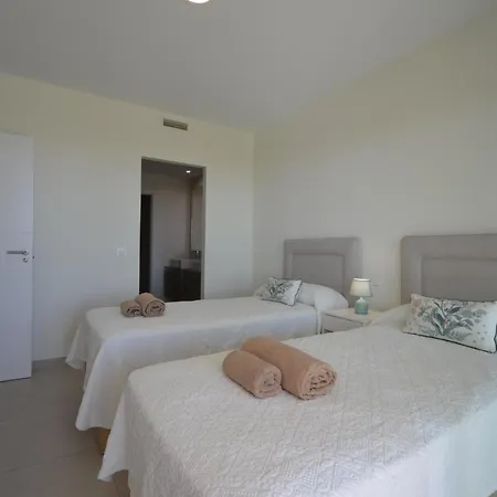 Ocean Excellent & Solmares Isla Canela